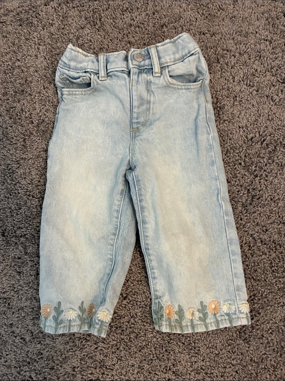 GAP Light Blue Jeans with Floral Hem Embroidery Size 18-24 Month EUC
